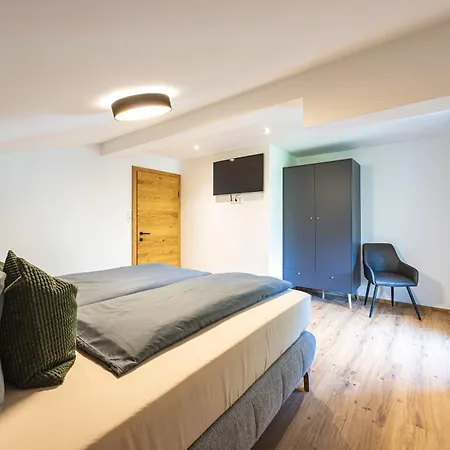 アパート Schusterhaeusl *